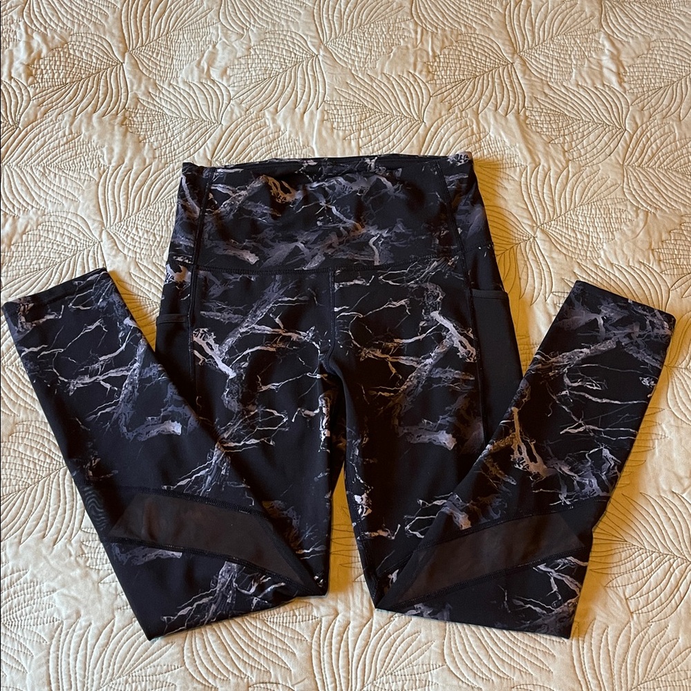 BSP Black and White Marble Print Leggings, Size Large